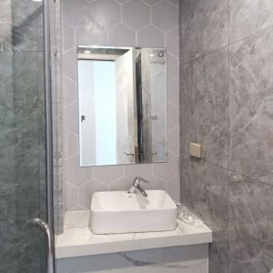 Gương phòng tắm Navado NAV103B 60x80 cm