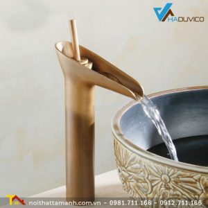 Vòi rửa lavabo Haduvico Đồng Thau Đúc-VR001